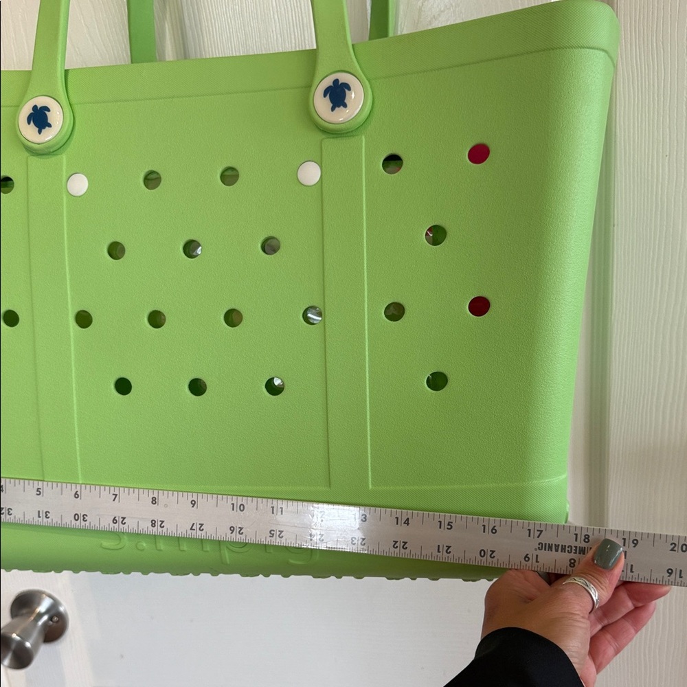 Green Tote Bag - Picture 2 of 7
